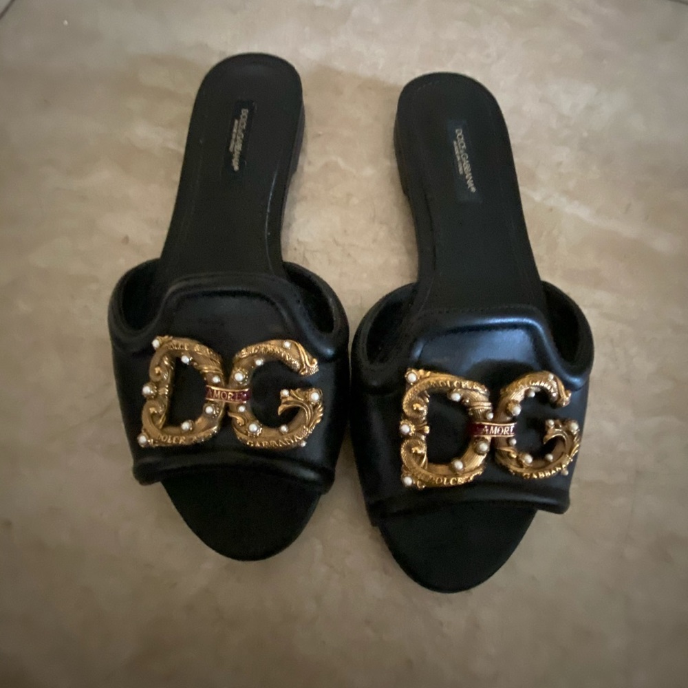 Dolce and gabbana slides.